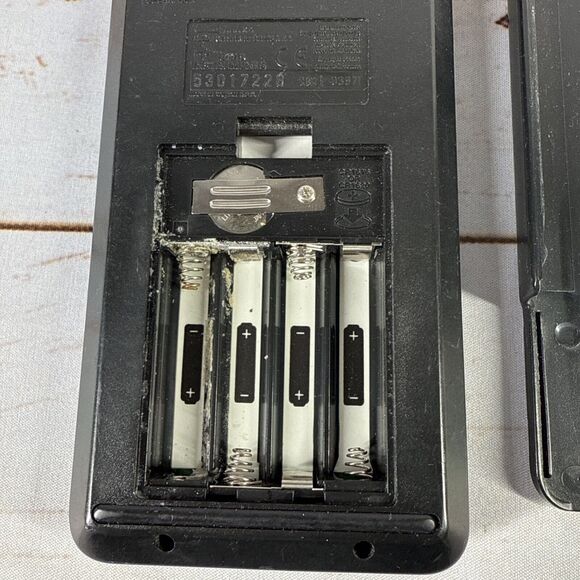 Texas Instruments TI-85 Graphing Calculator Parts Only - Picture 3 of 3